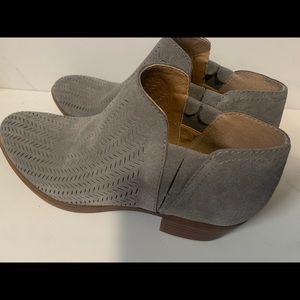 Lucky Brand Ankle booties